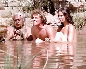 Lynda Carter nude, Belinda Balaski, Merrie Lynn Ross - Bobbie Jo and the Outlaw (1976)