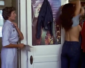 Lynda Carter nude, Belinda Balaski, Merrie Lynn Ross - Bobbie Jo and the Outlaw (1976)