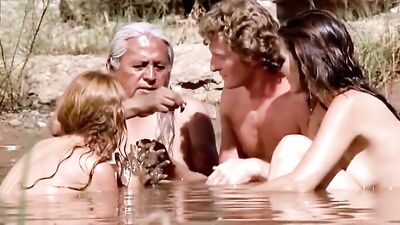 Lynda Carter nude, Belinda Balaski, Merrie Lynn Ross - Bobbie Jo and the Outlaw (1976)