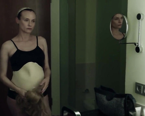 Diane Kruger naked - The Operative (2019)
