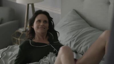 Alia Shawkat nude - Transparent s04e02 (2017)