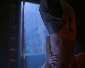 Christina Applegate nude - Streets (1990)