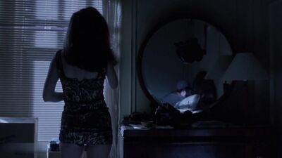 Mary-Louise Parker nude - Mr. Wonderful (1993)