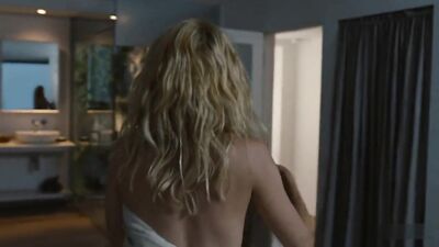 Elizabeth Banks naked – Love And Mercy (2014)
