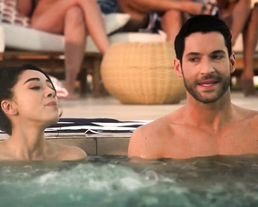 Aimee Garcia naked - Lucifer s04e06 (2019)