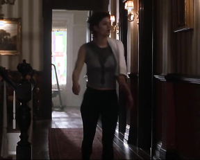 Robin Tunney nude - End of Days (1999)