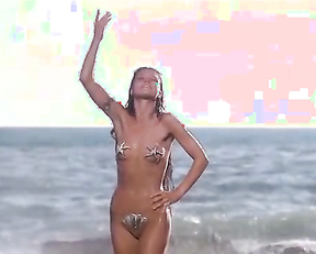 Catherine Zeta-Jones nude - The 1001 Nights (1990)