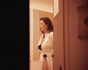 Mimi Rogers nude - Full Body Massage (1995)