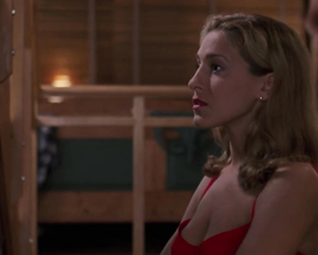 Sarah Jessica Parker nude - Striking Distance (1993)