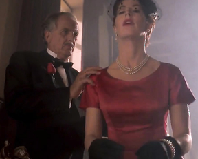 Dana Delany nude - Live Nude Girls (1995)