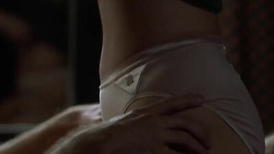 Jennifer Morrison nude - Urban Legends_ Final Cut (2000)