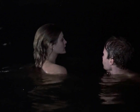 Beverly D'Angelo nude - Hair (1979)