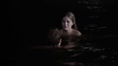 Beverly D'Angelo nude - Hair (1979)