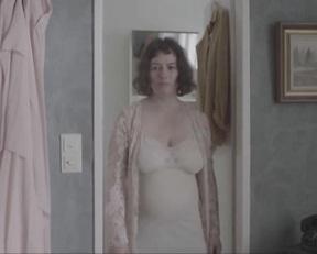 Esther Zimmering naked - Goosebumps (2022)