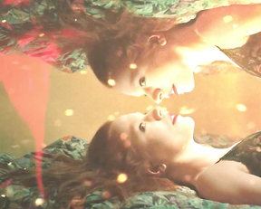 Anneke Sluiters nude - Hotel Poseidon (2021)