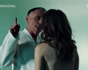 Alma Hasun naked - Vorstadtweiber s01e59 (2022)