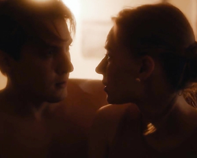 Elena Kulchitskaya sexy - Koroche, ya zhenyus (2022)