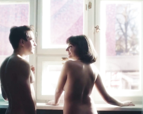 Maria Debska nude - Autumn Girl (2021)