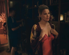 Anna Ryitsareva sexy - Nerealiti s01e01 (2022)