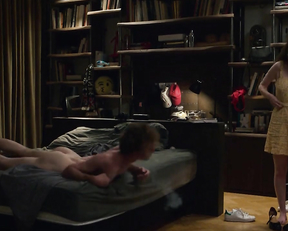 Elsa Guedj nude - Standing Up s01e02e05e06 (2022)