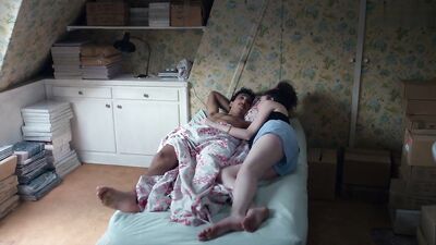 Elsa Guedj nude - Standing Up s01e02e05e06 (2022)