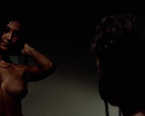 Brenda Venus nude - The Eiger Sanction (1975)