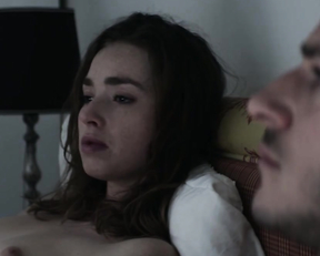 Freya Mavor nude - Il etait une seconde fois s01e01-04 (2019)