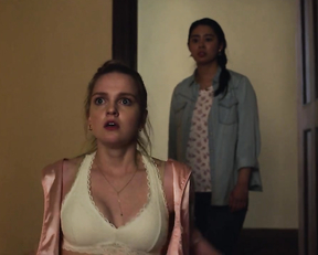 Laysla De Oliveira, Hallea Jones nude - Locke Key s01e01-02 (2020)