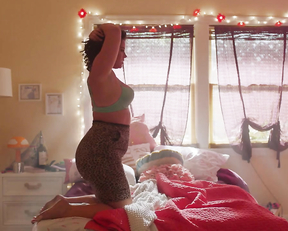 Kether Donohue naked - You're the Worst s04e03 (2017)