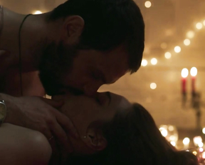 Camille Lou naked – Je te promets s01e10 (2021)