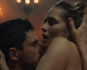 Teresa Palmer nude – A Discovery of Witches s02e06 (2021)