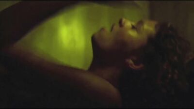 Sophie Charlotte nude - O Rio do Desejo (2022)