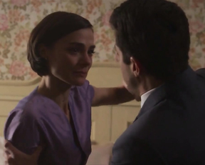 Romane Portail nude – Spy City s01e01 (2020)