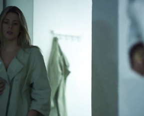 Julieta Bistagnino nude - Who Killed Sara (Quien Mato a Sara) s01e07 (2022)