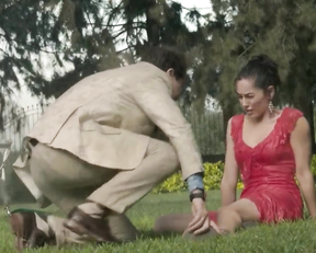 Barbara Mori naked - Treintona, Soltera y Fantastica (2016)