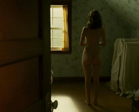 Mischa Barton nude - Closing the Ring (2007)
