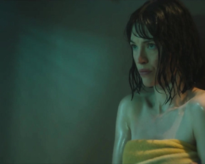 Dorcas Coppin nude - Comme mon fils (2023)