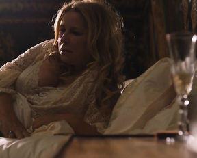 Sabrina Impacciatore nude – The White Lotus s02e07 (2022)