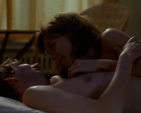 Anne Louise Hassing nude - Kærlighedens smerte (1992)