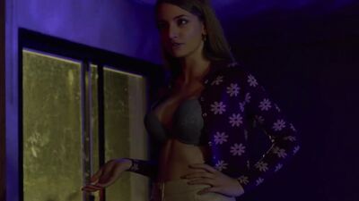 Marina Arreghini nude - Killing time (Matando el tiempo) (2022)