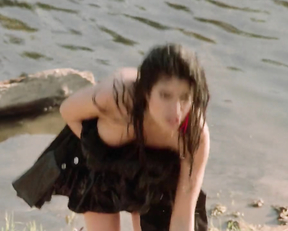 Apollonia Kotero nude - Purple Rain (1984)