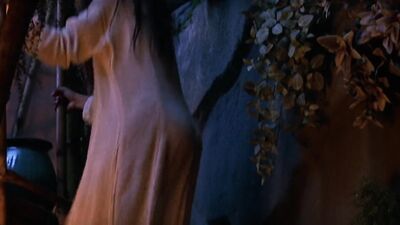 Samantha Mumba naked - The Time Machine (2002)