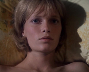 Mia Farrow nude - Rosemary's Baby (1968)