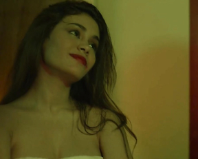 Ivana Alawi naked - Sitsit (2020)