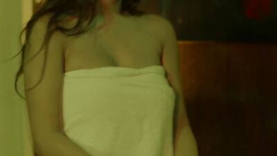 Ivana Alawi naked - Sitsit (2020)