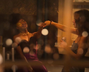 Sarah Shahi, Margaret Odette - Sex/Life 1-4 (2021)