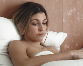 Lizzie Brocheré nude - Les indociles (2024)