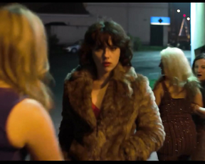 Scarlett Johansson sexy