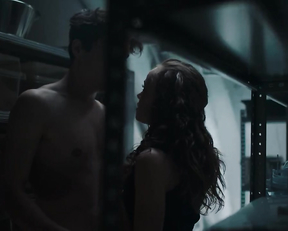 Katerina Kovalchyk sexy - Naslediye s01e03 (2022)