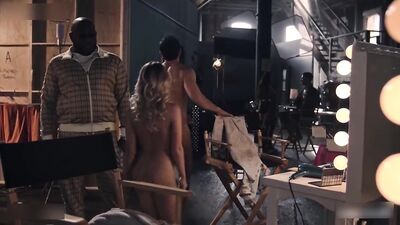 Emma Kotos nude - Bookie s01e03 (2023)